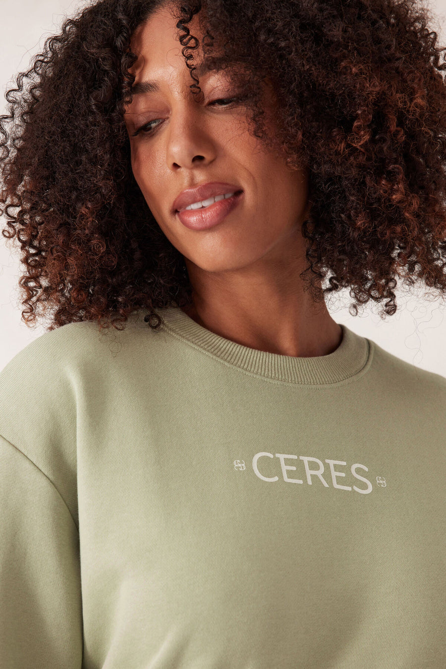 Isla Oversized Crew - Matcha